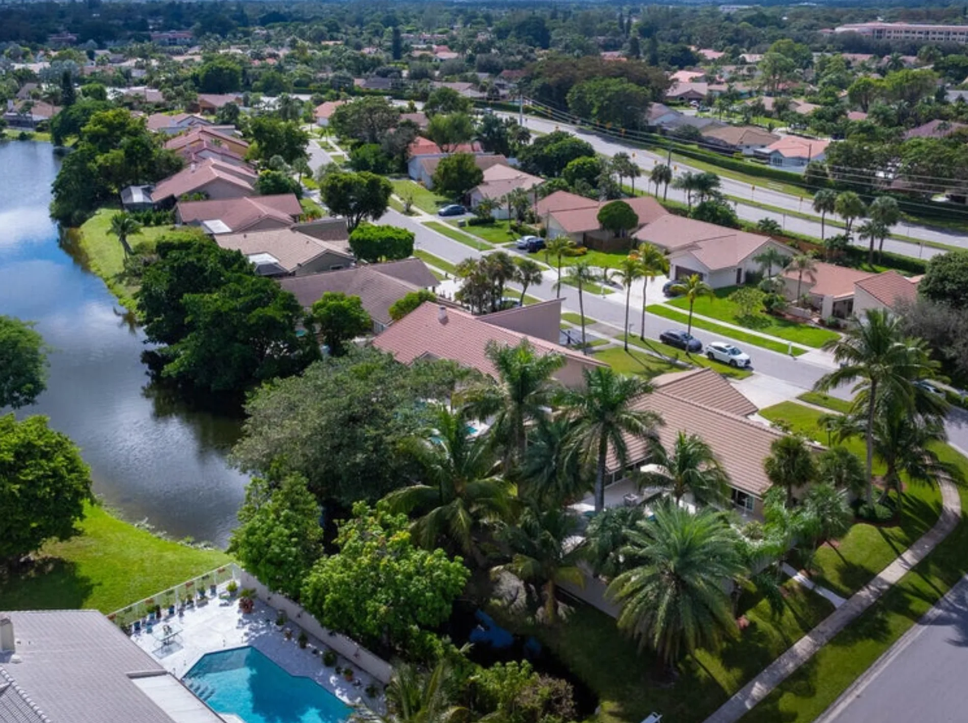 Aerial view of homes in Escondido, Boca Raton